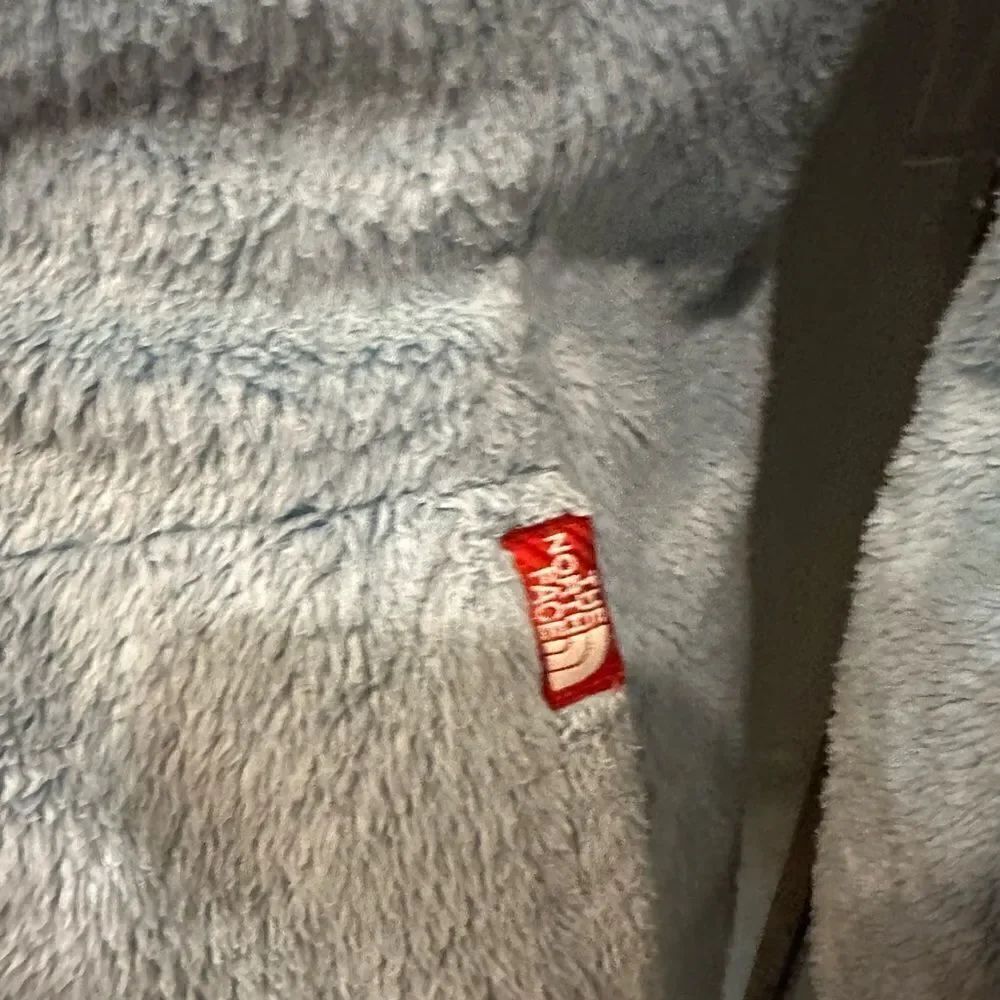 North face 1/2 Zip Pullover - Picture 2 of 4